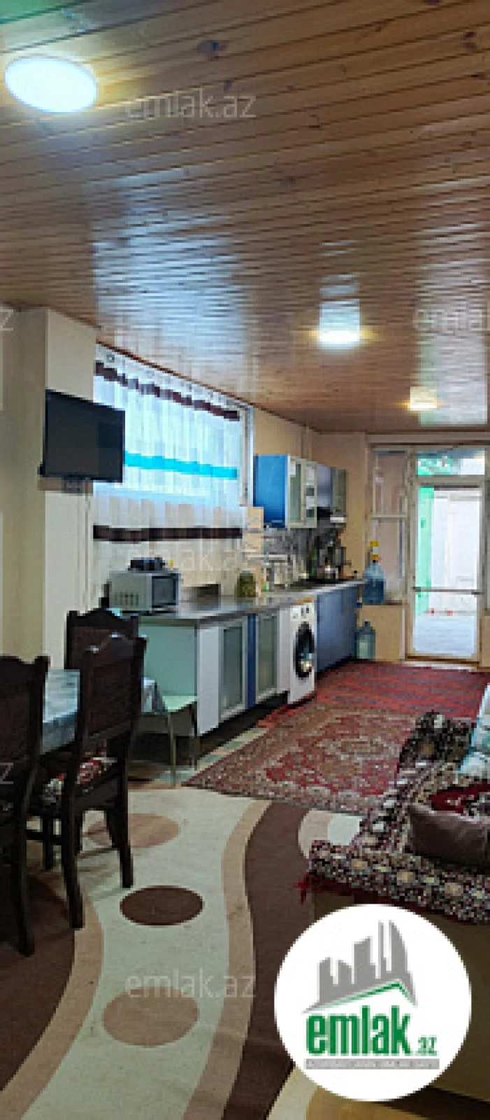 Satılır 5 otaqlı mənzil 160 m²