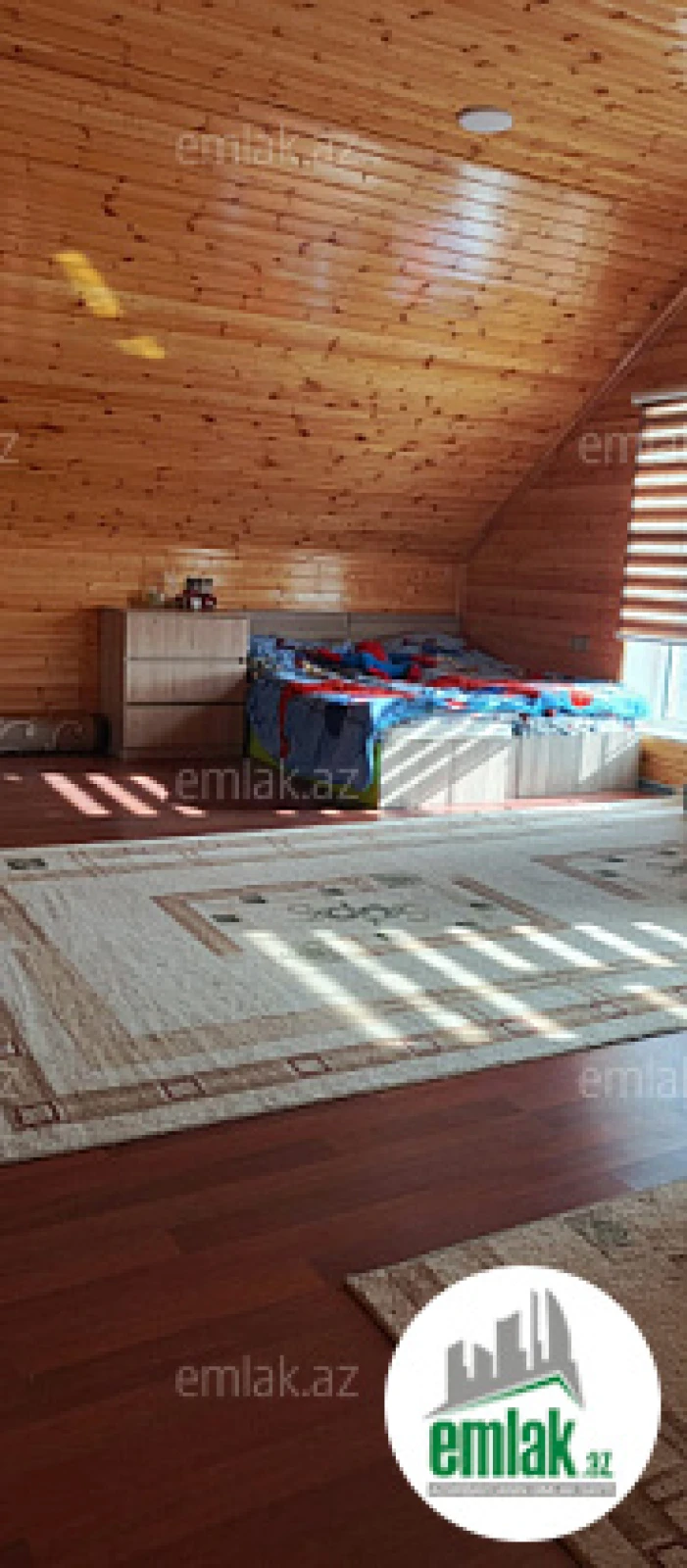 Satılır 5 otaqlı mənzil 160 m²