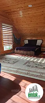 Satılır 5 otaqlı mənzil 160 m²