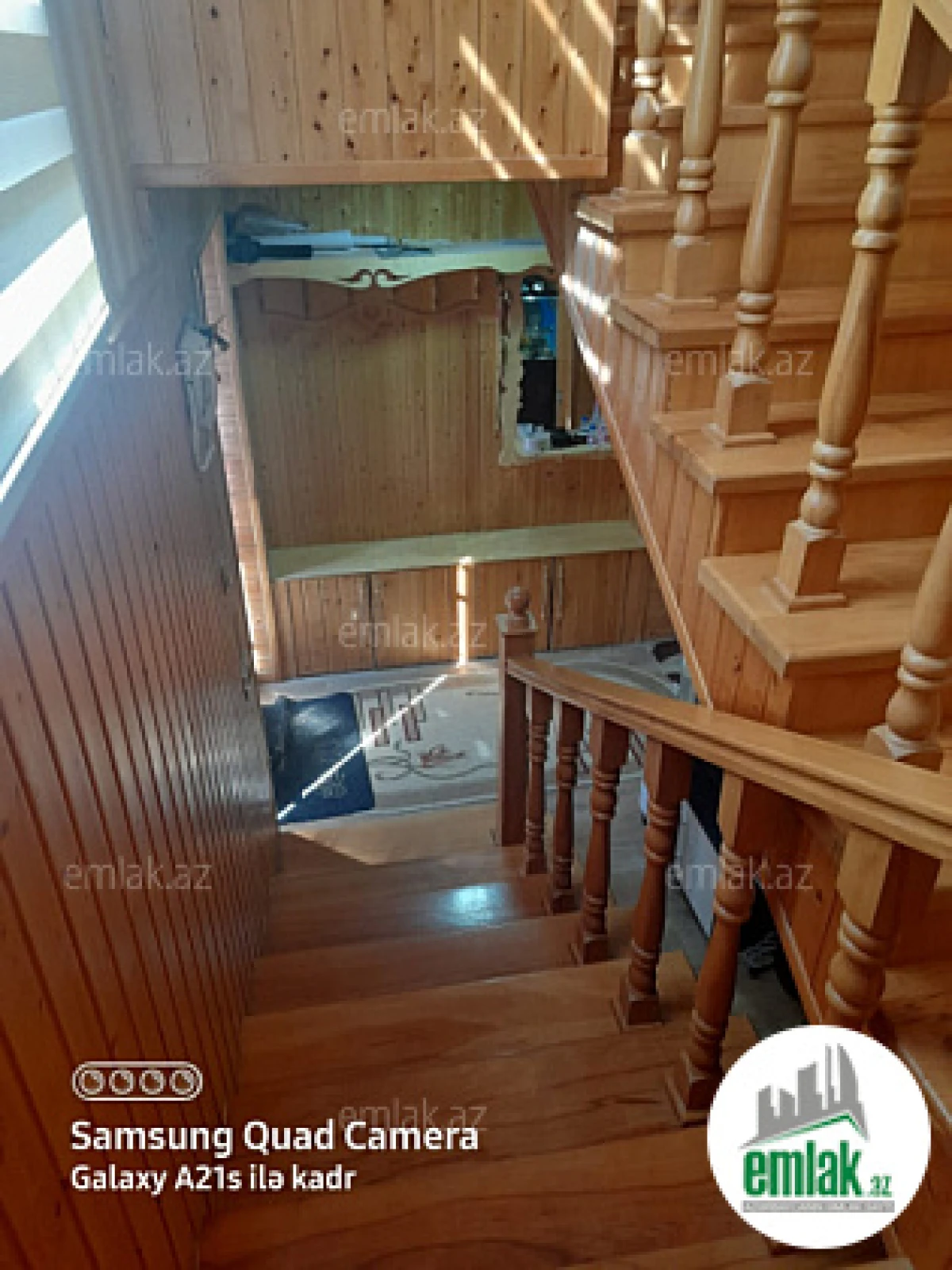 Satılır 6 otaqlı həyət evi 240 m²