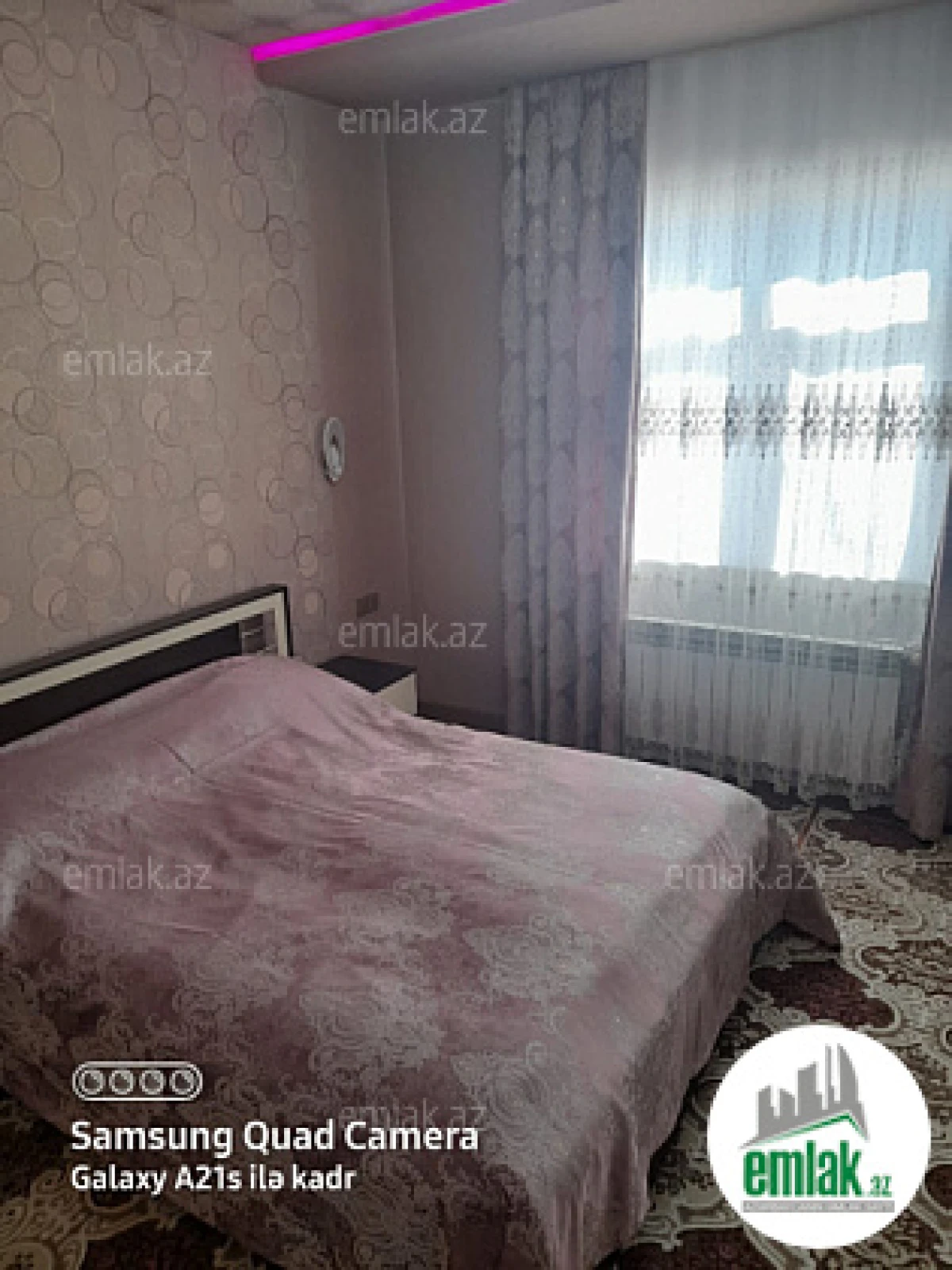 Satılır 6 otaqlı həyət evi 240 m²