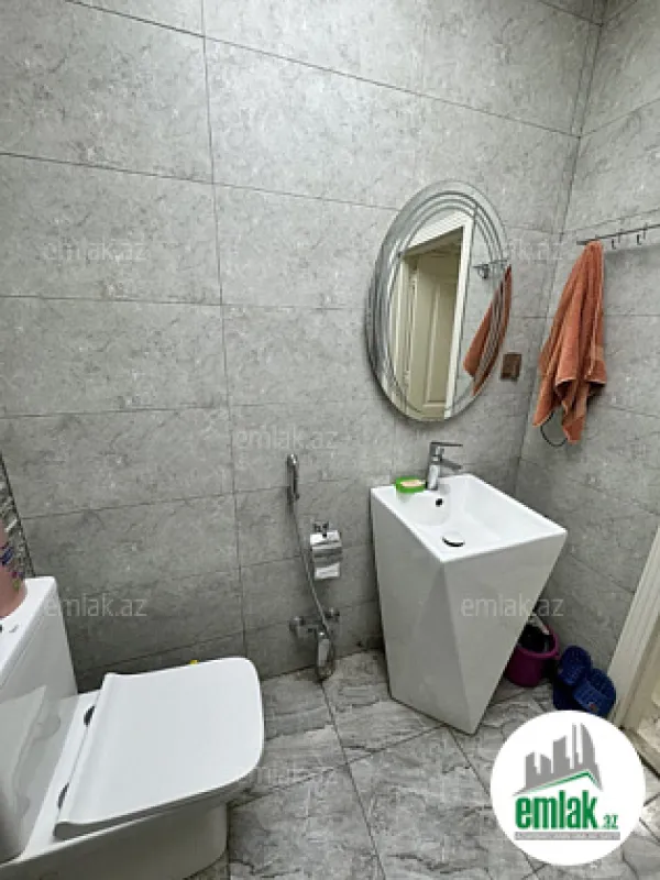 Satılır 2 otaqlı yeni tikili 83 m²