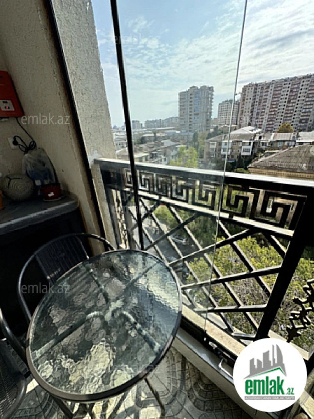 Satılır 2 otaqlı yeni tikili 83 m²