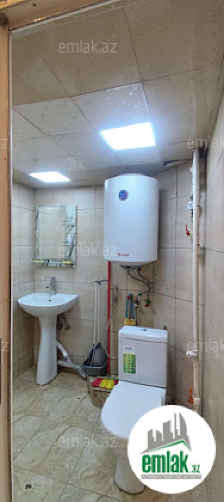 Satılır 1 otaqlı köhnə tikili 30 m²