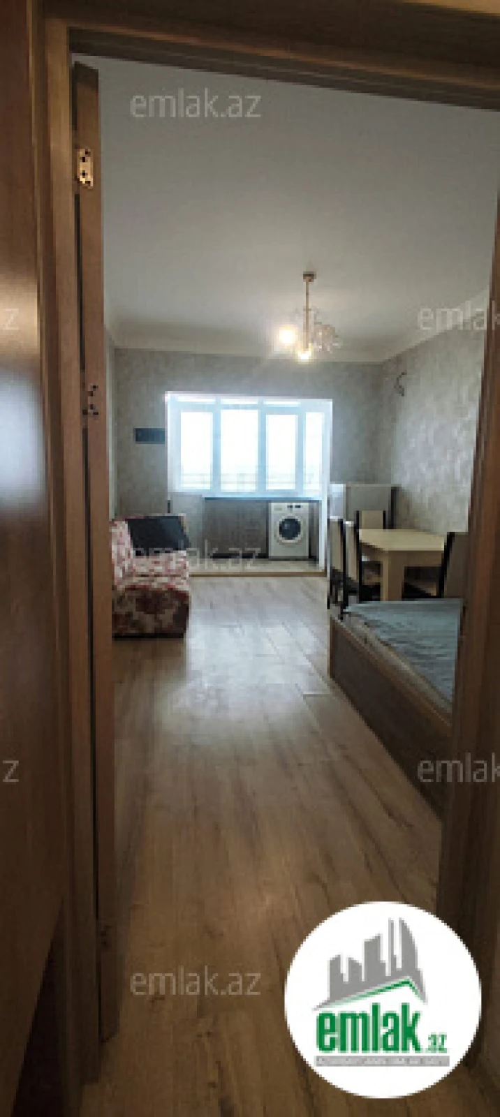Satılır 1 otaqlı köhnə tikili 30 m²