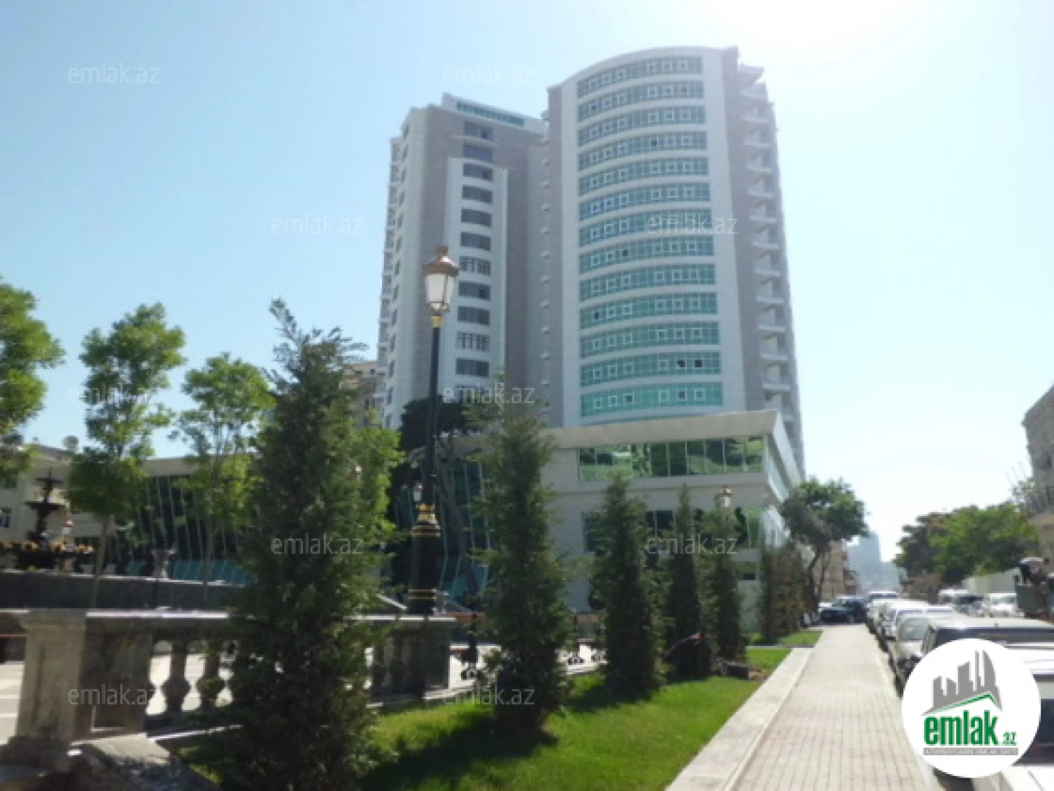 Satılır 4 otaqlı yeni tikili 230 m²