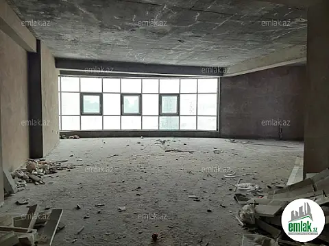 Satılır 4 otaqlı yeni tikili 230 m²