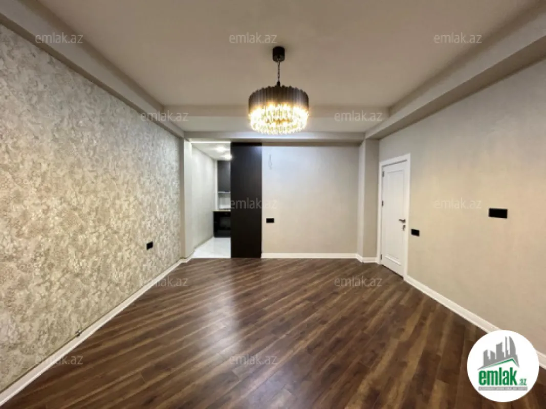 Satılır 2 otaqlı yeni tikili 70 m²