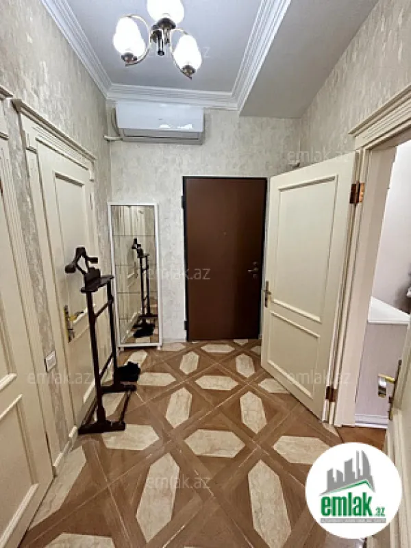 Satılır 2 otaqlı yeni tikili 60 m²