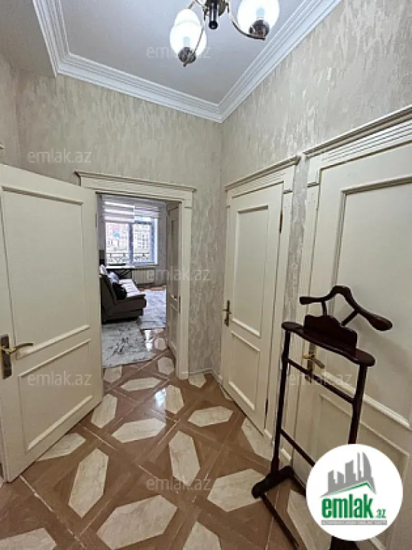 Satılır 2 otaqlı yeni tikili 60 m²