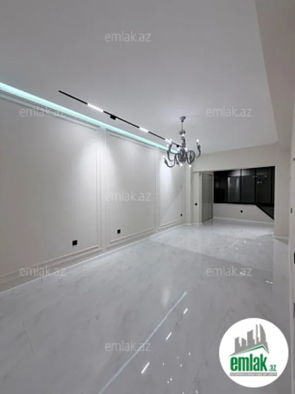 Satılır 3 otaqlı yeni tikili 120 m²