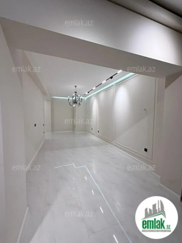 Satılır 3 otaqlı yeni tikili 120 m²