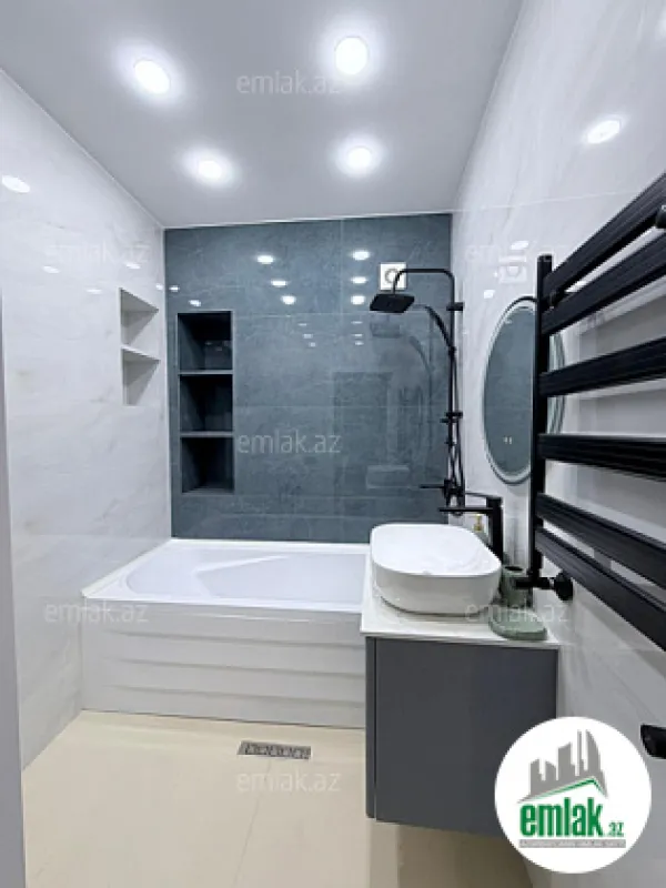 Satılır 3 otaqlı yeni tikili 120 m²