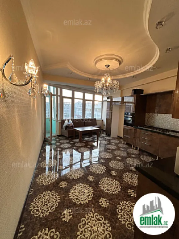 Satılır 3 otaqlı yeni tikili 220 m²