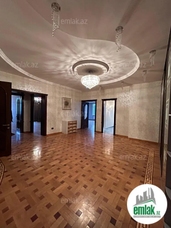 Satılır 3 otaqlı yeni tikili 220 m²