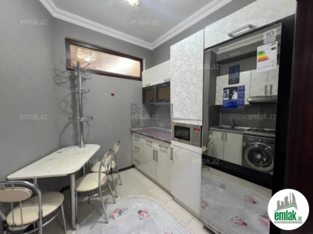 Satılır 3 otaqlı yeni tikili 70 m²