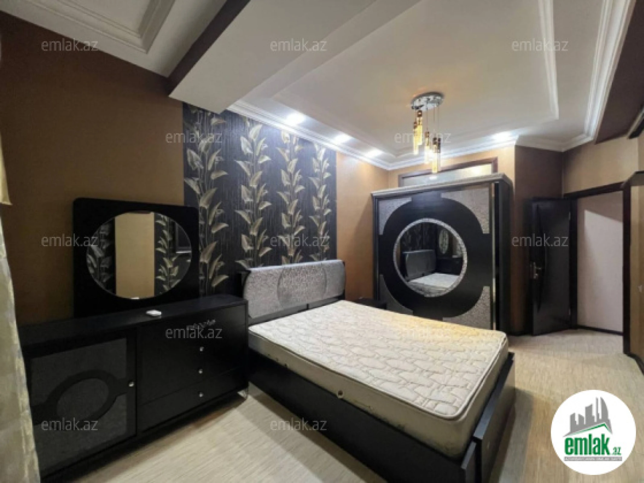 Satılır 3 otaqlı yeni tikili 70 m²