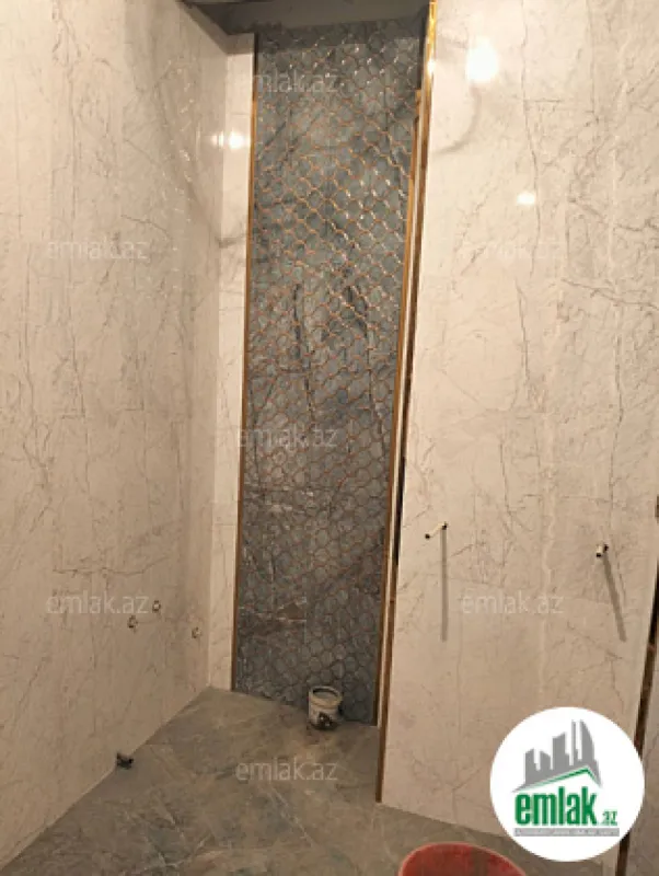 Satılır 3 otaqlı yeni tikili 129 m²