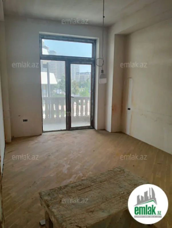 Satılır 3 otaqlı yeni tikili 129 m²