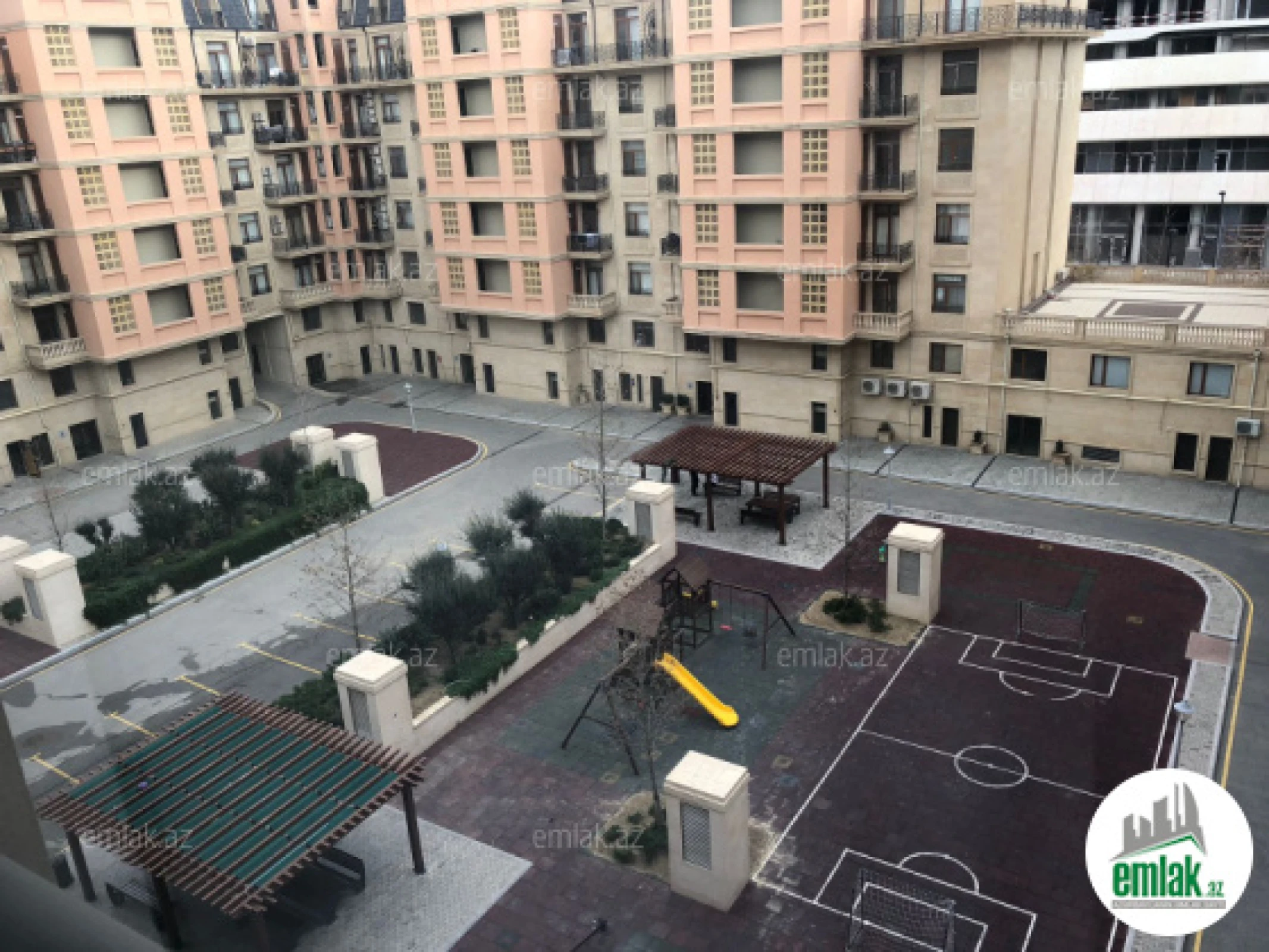 Satılır 3 otaqlı yeni tikili 129 m²