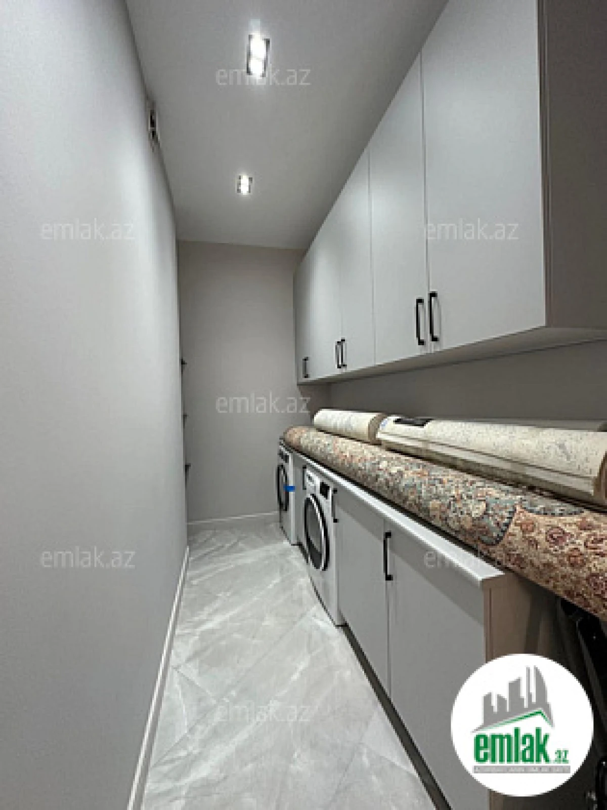 Satılır 4 otaqlı yeni tikili 190 m²