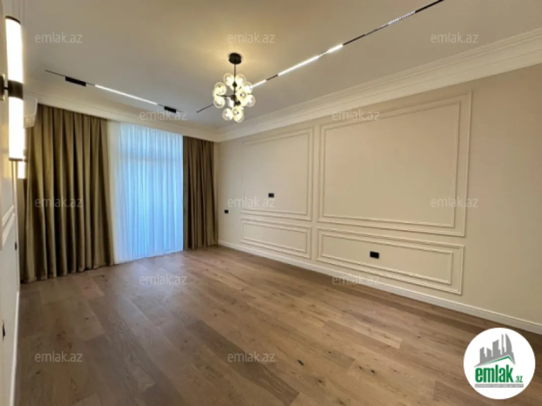 Satılır 4 otaqlı yeni tikili 190 m²
