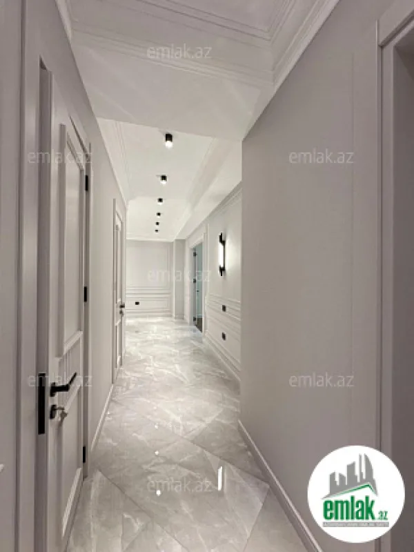 Satılır 4 otaqlı yeni tikili 190 m²