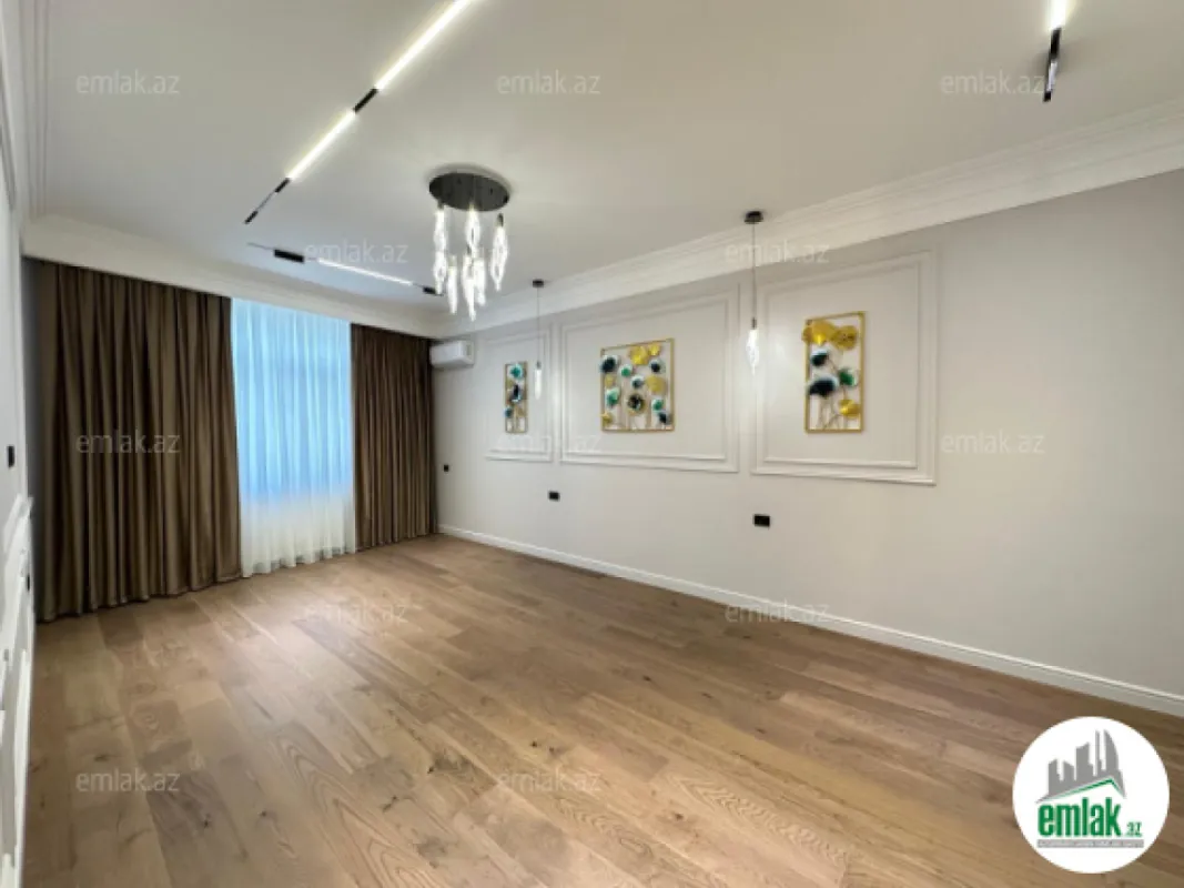 Satılır 4 otaqlı yeni tikili 190 m²