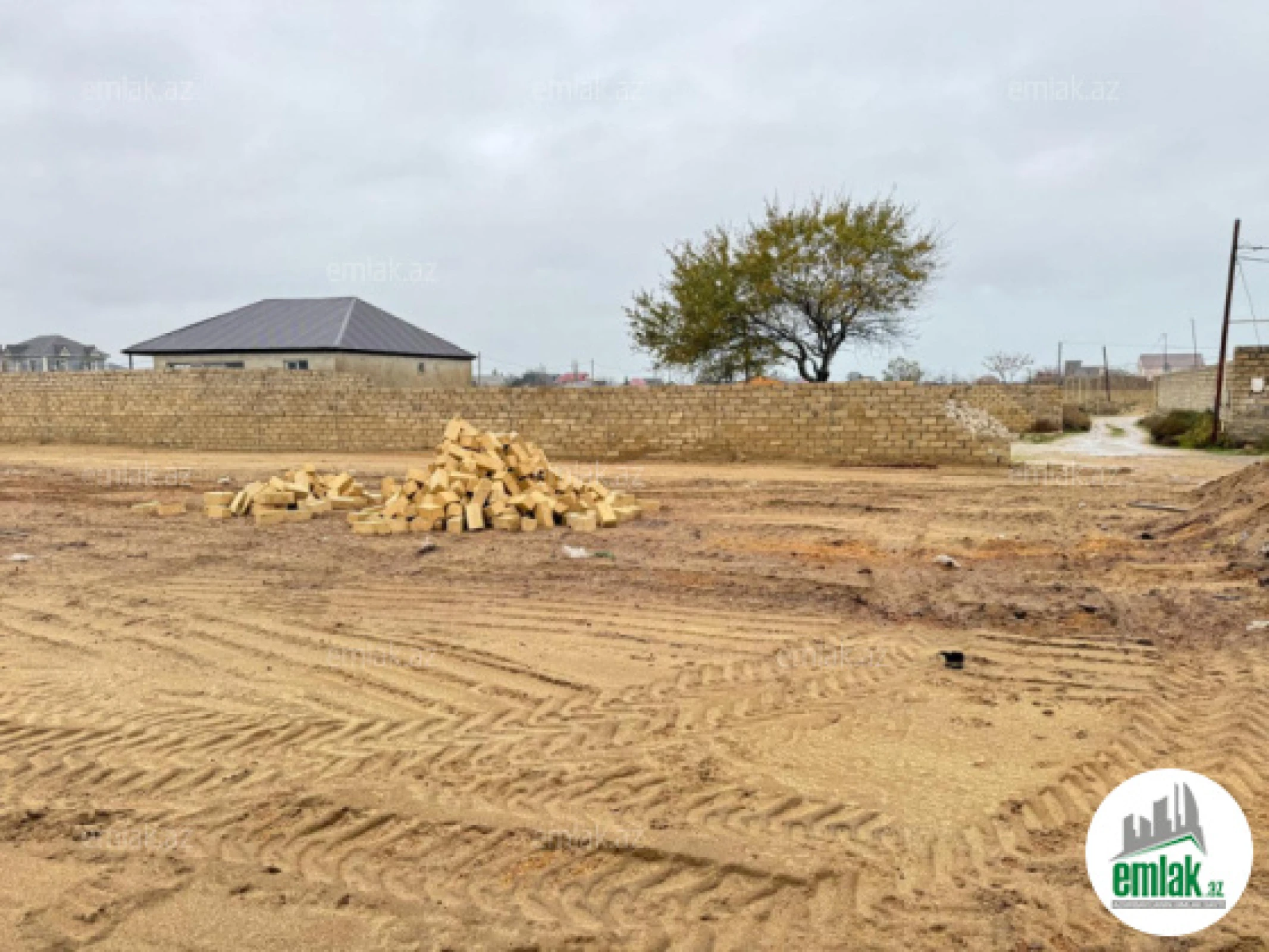 Satılır torpaq sahəsi 5.5 m²