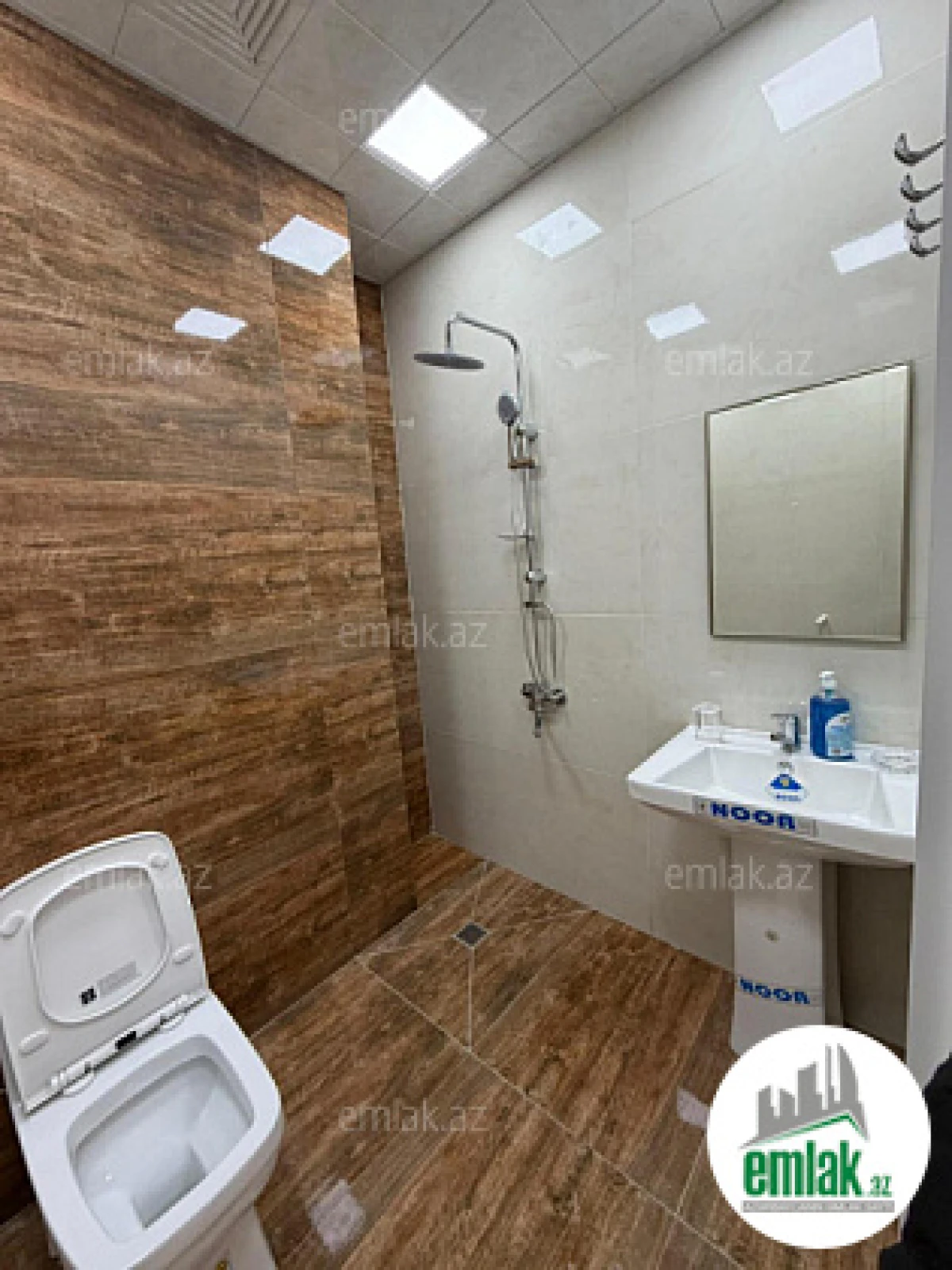 Satılır 2 otaqlı yeni tikili 85 m²