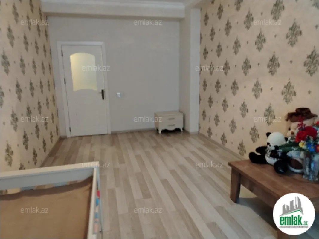 Satılır 2 otaqlı yeni tikili 100 m²