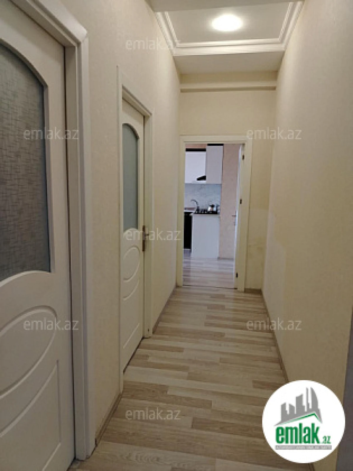 Satılır 2 otaqlı yeni tikili 100 m²