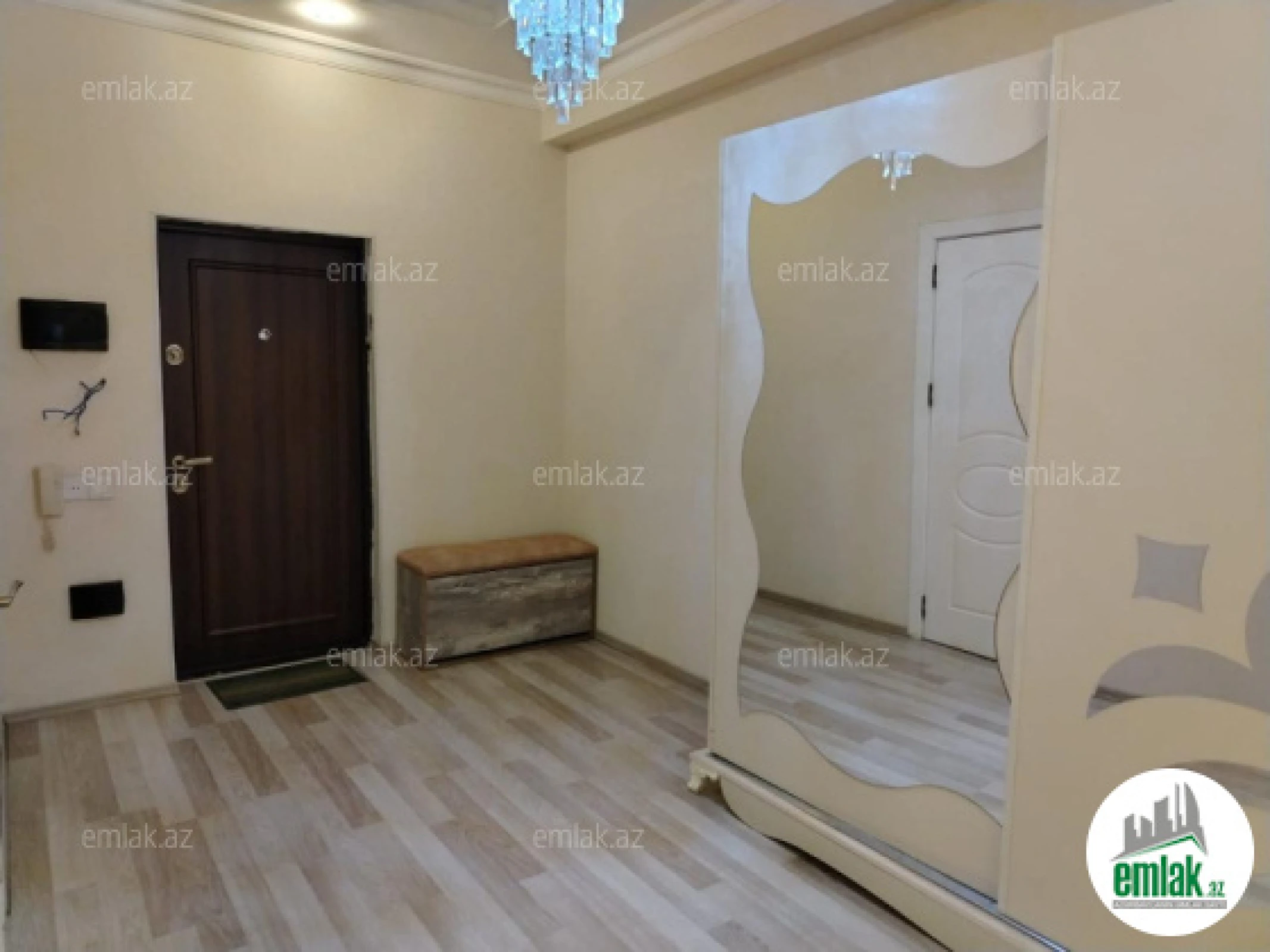 Satılır 2 otaqlı yeni tikili 100 m²