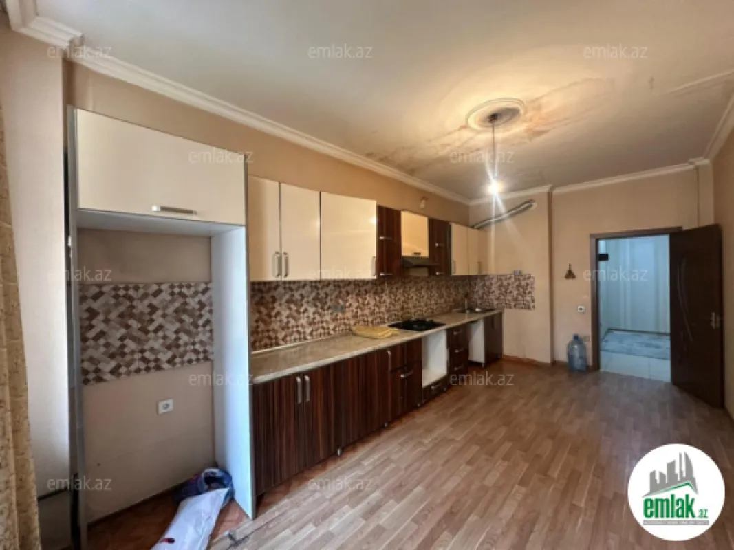 Satılır 2 otaqlı yeni tikili 105 m²