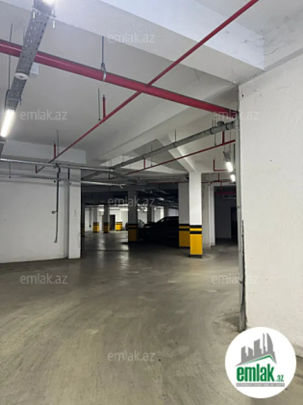 Satılır 3 otaqlı yeni tikili 130 m²