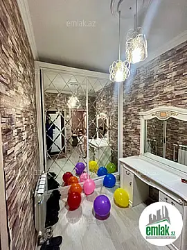 Satılır 2 otaqlı köhnə tikili 65 m²