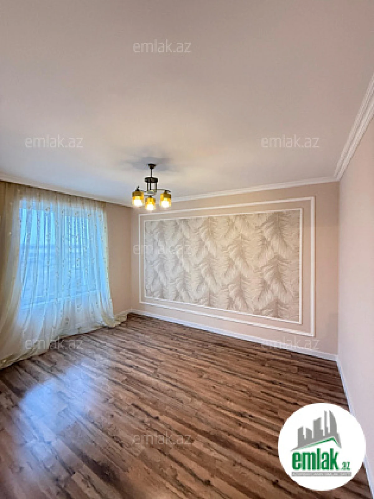Satılır 2 otaqlı köhnə tikili 45 m²