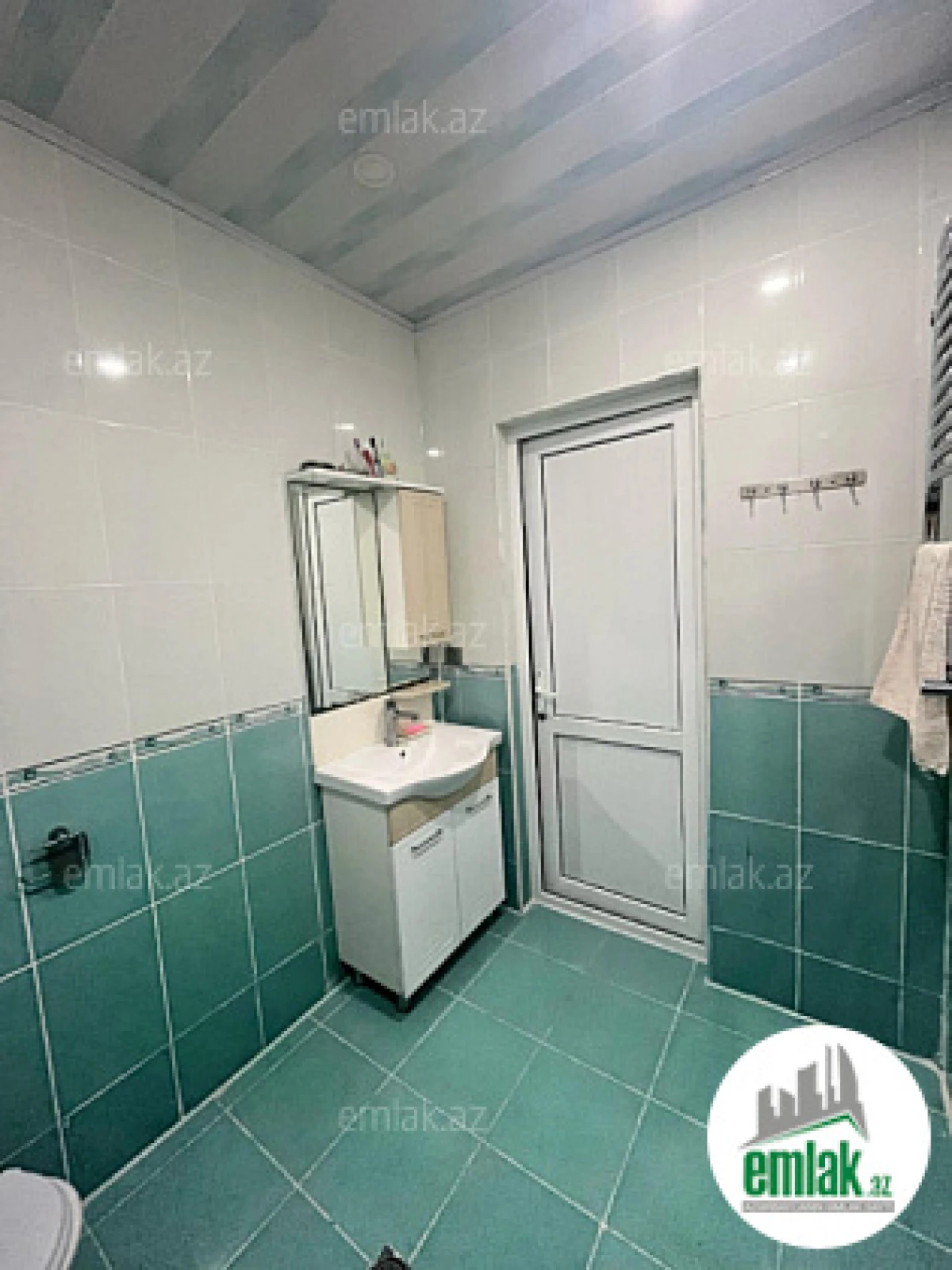 Satılır 3 otaqlı yeni tikili 88 m²