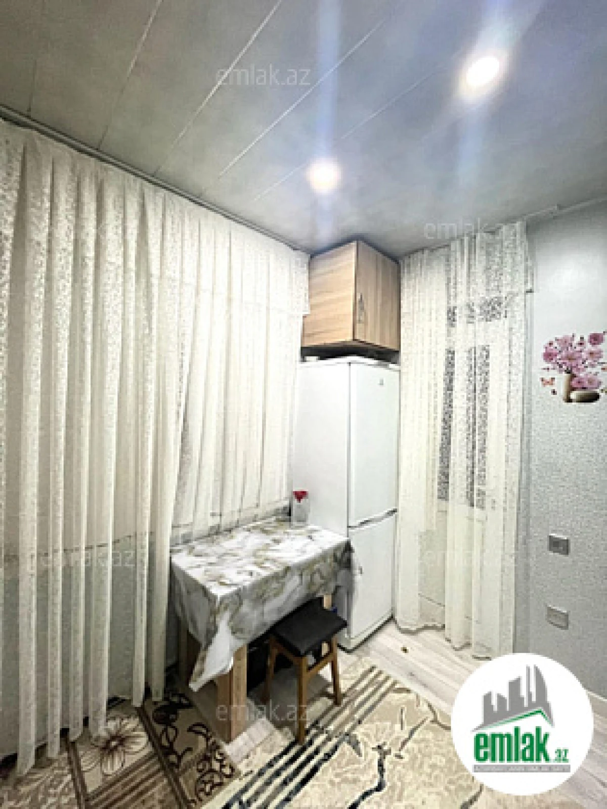 Satılır 3 otaqlı yeni tikili 88 m²