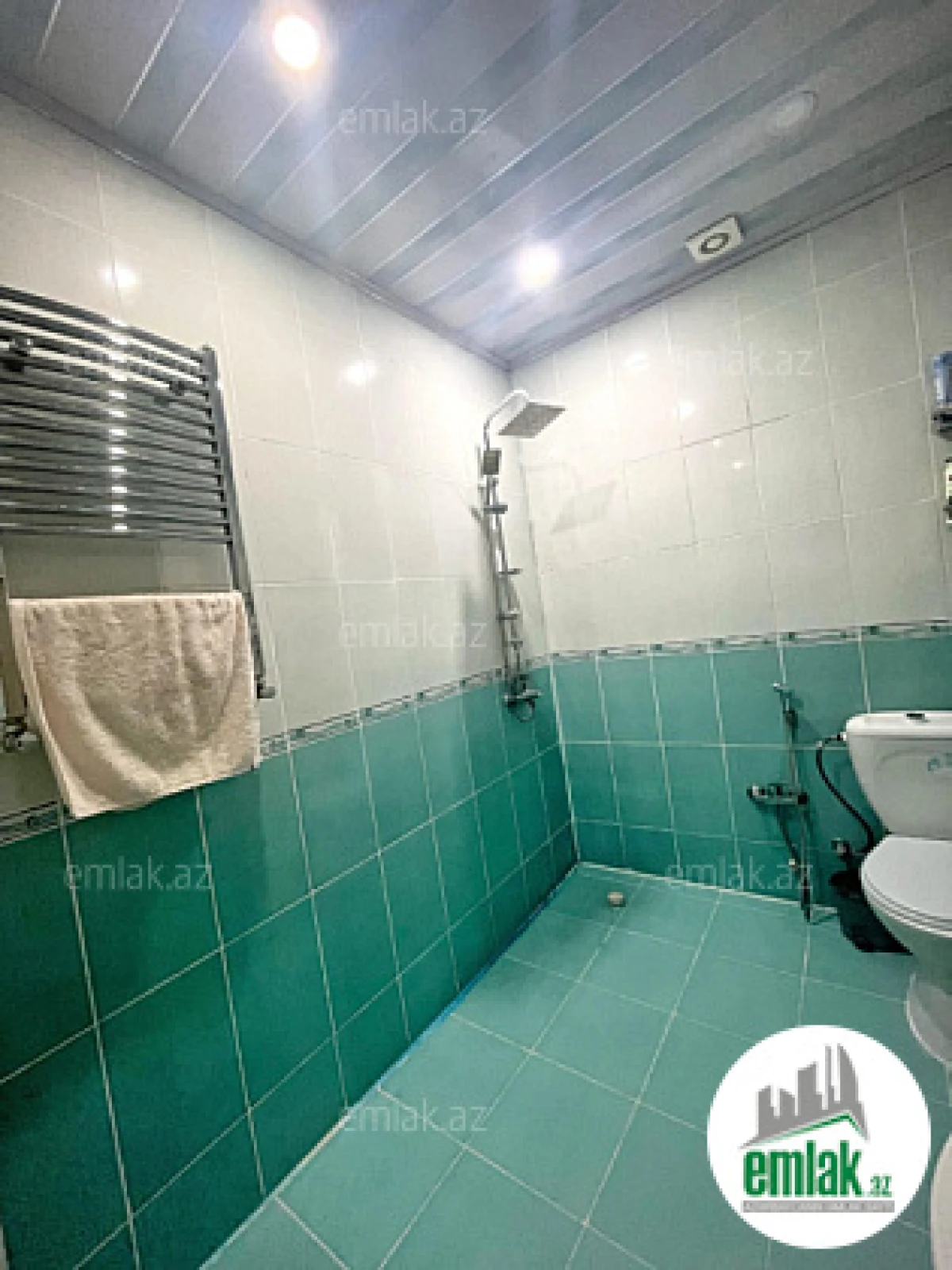 Satılır 3 otaqlı yeni tikili 88 m²