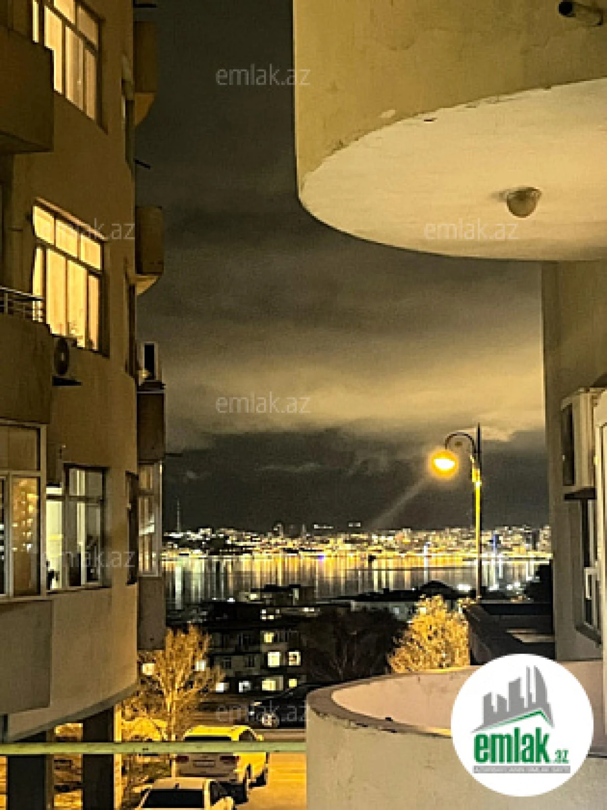 Satılır 3 otaqlı yeni tikili 88 m²