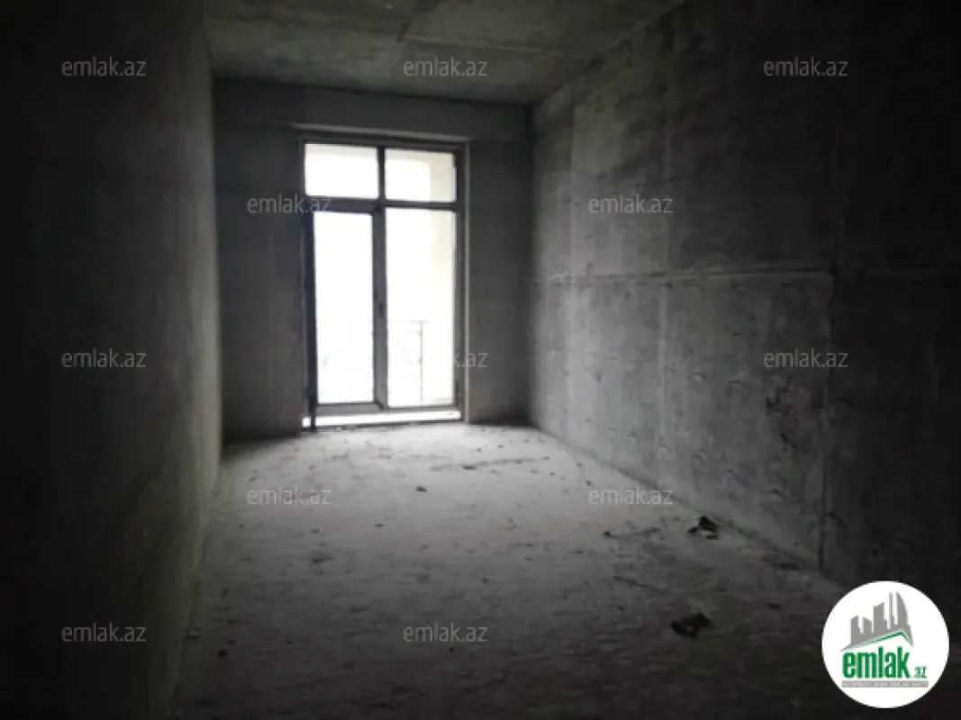 Satılır 3 otaqlı yeni tikili 142 m²