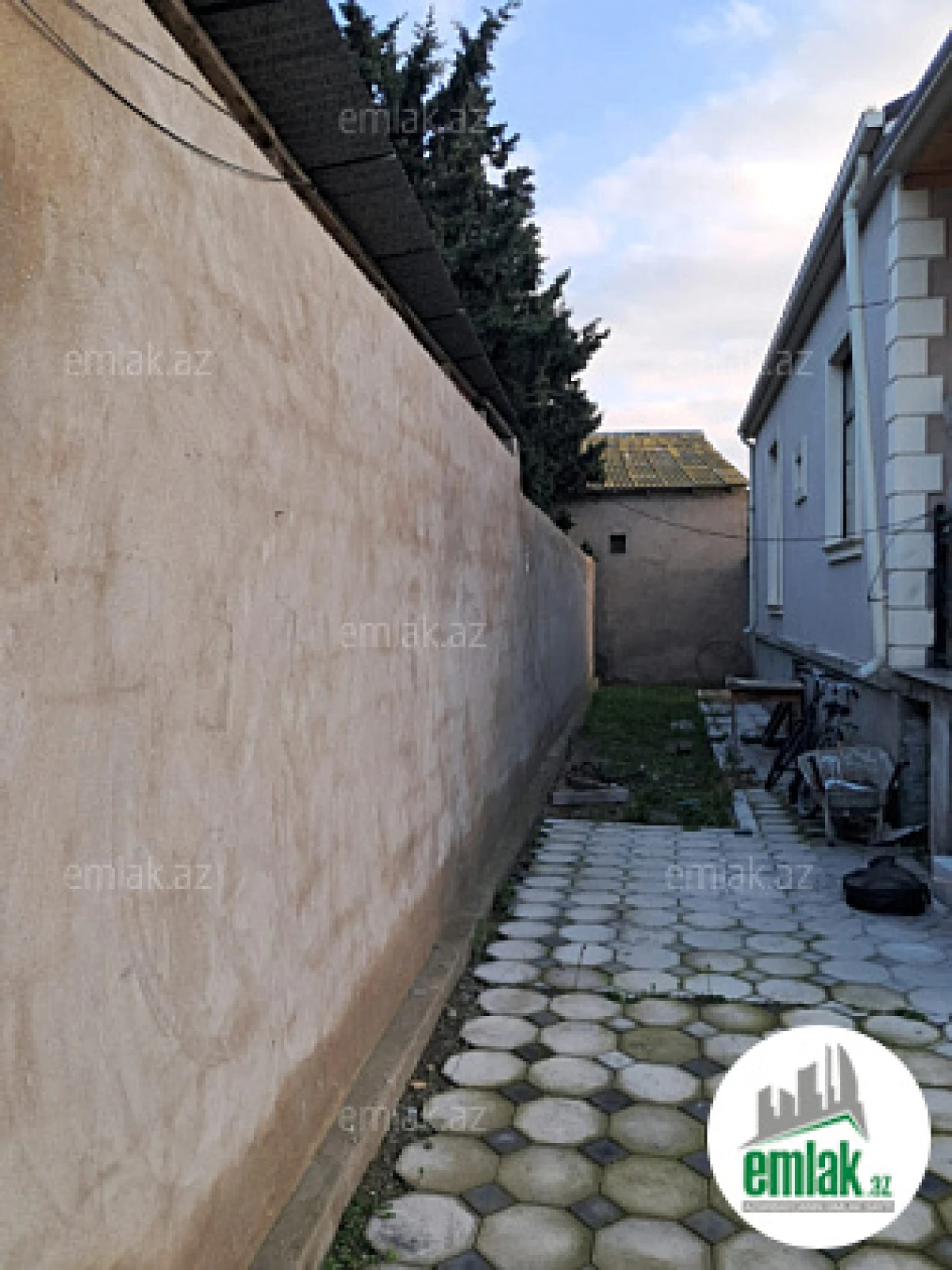 Satılır 4 otaqlı həyət evi 120.3 m²