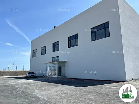 Satılır 3 otaqlı obyekt 1800 m²