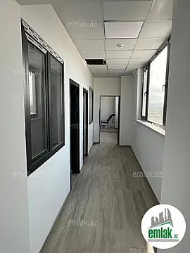 Satılır 3 otaqlı obyekt 1800 m²