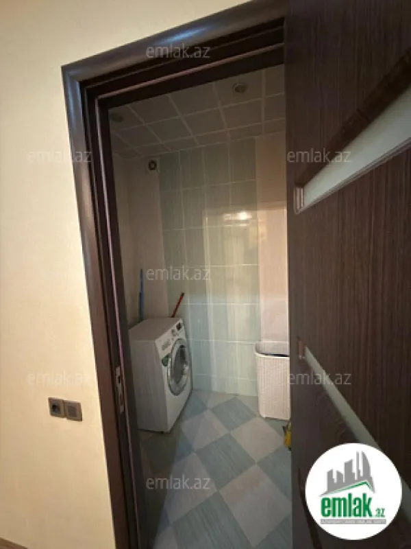 Satılır 4 otaqlı yeni tikili 220 m²