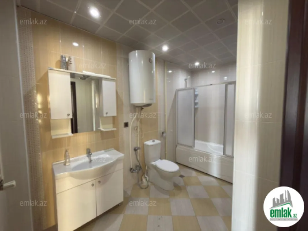 Satılır 4 otaqlı yeni tikili 220 m²