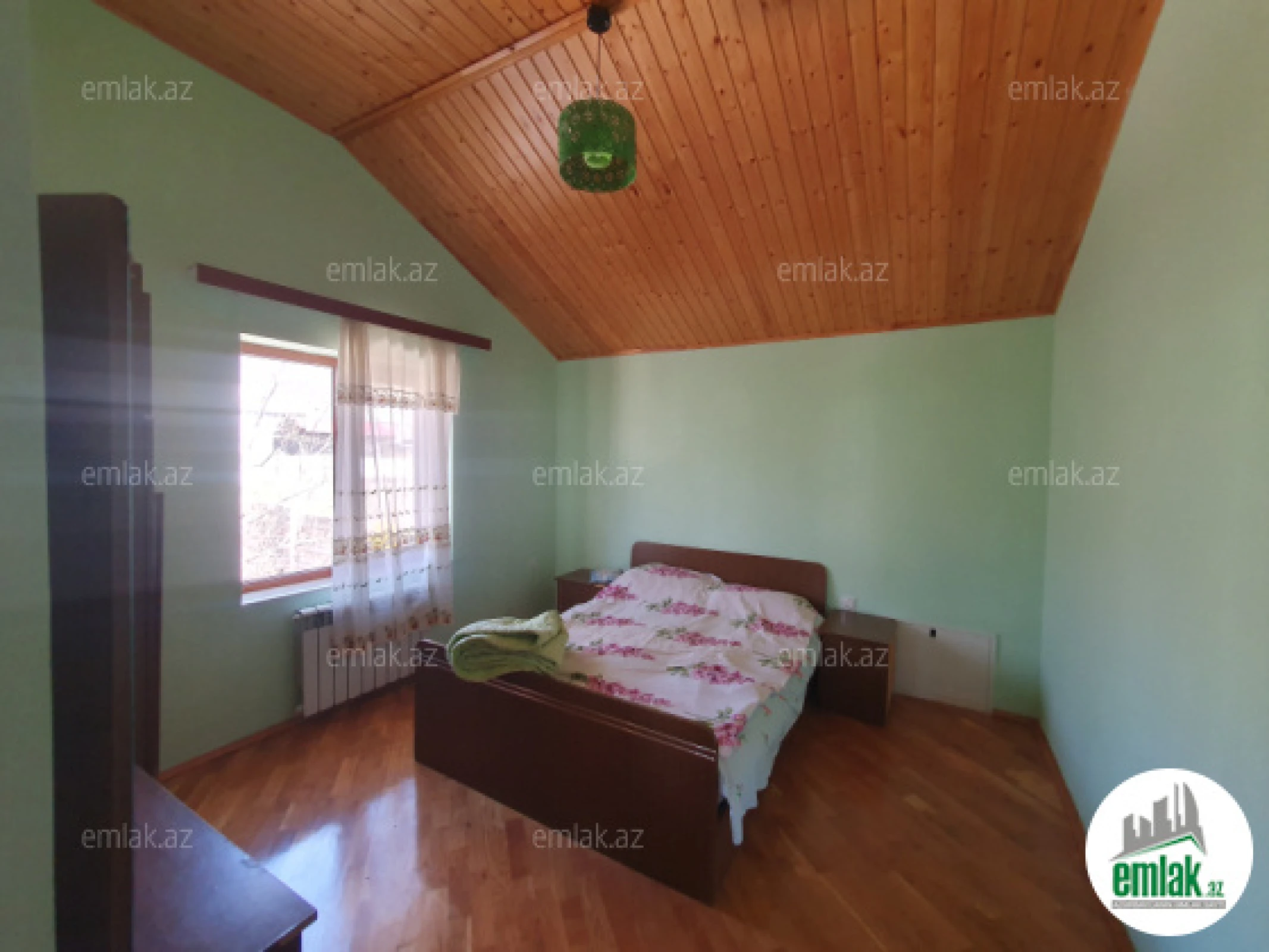 Satılır 6 otaqlı mənzil 15 m²