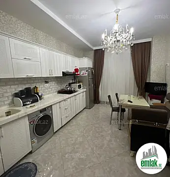 Satılır 3 otaqlı yeni tikili 160 m²
