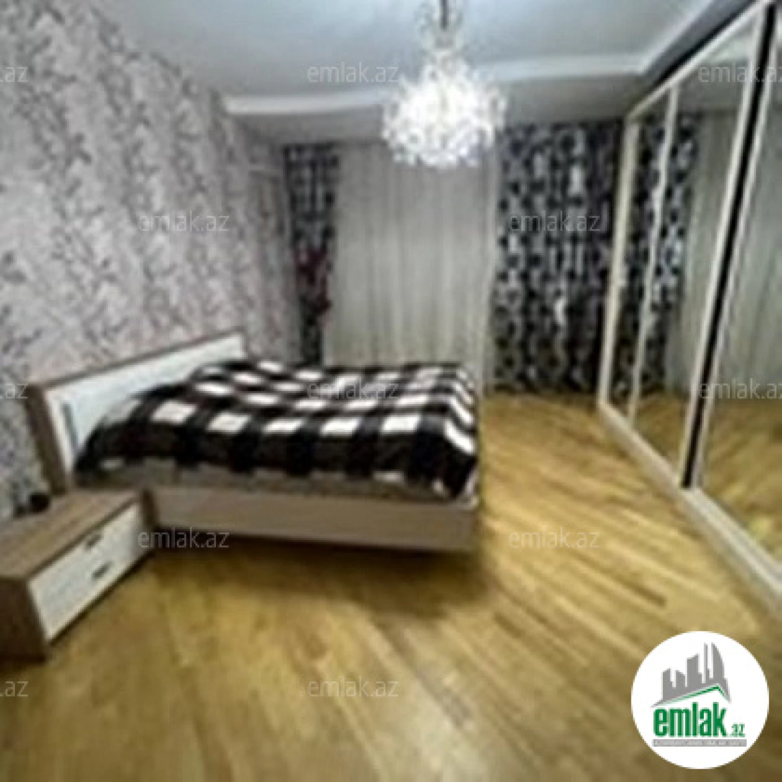 Satılır 3 otaqlı yeni tikili 160 m²